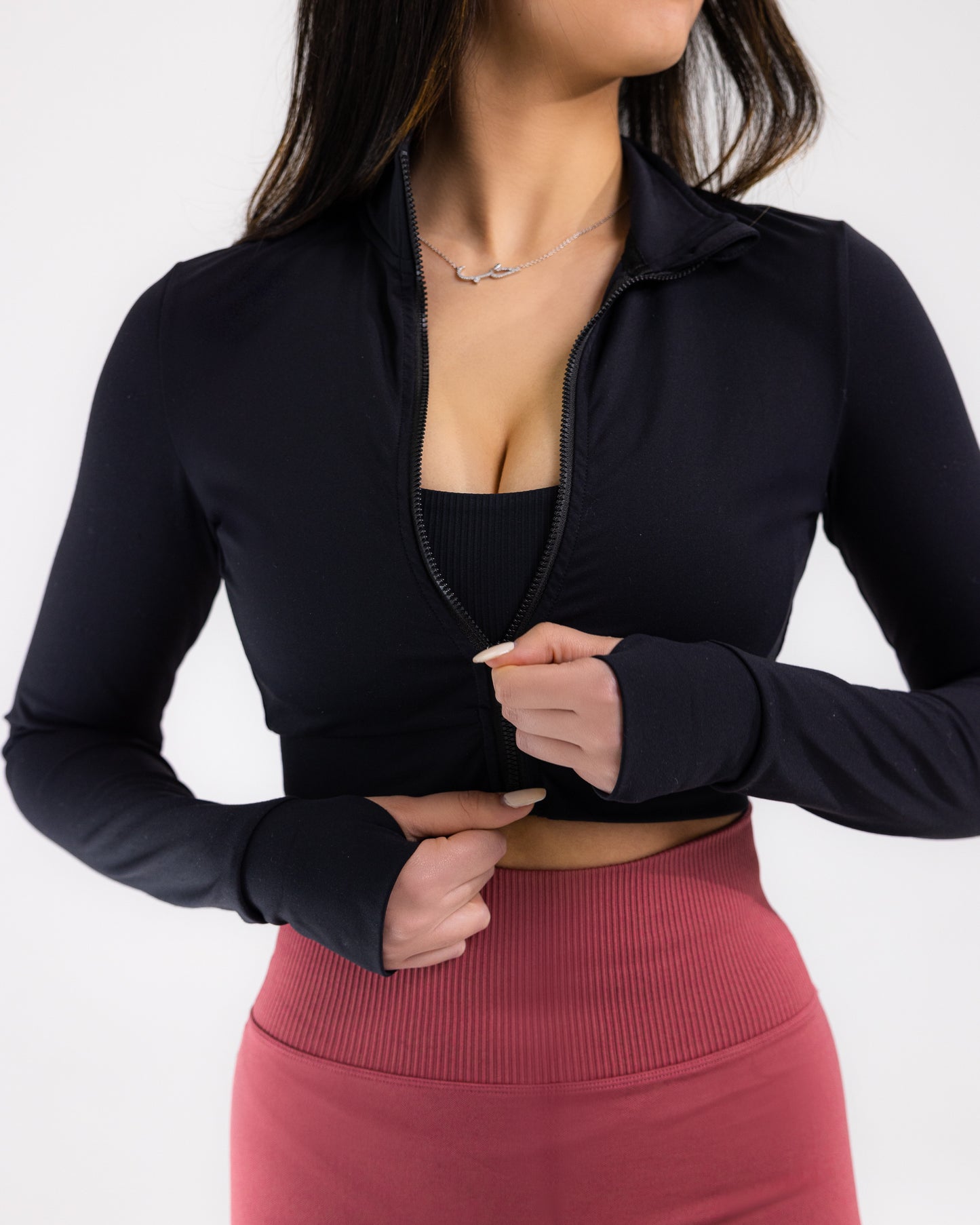 Vision cropped vest in black